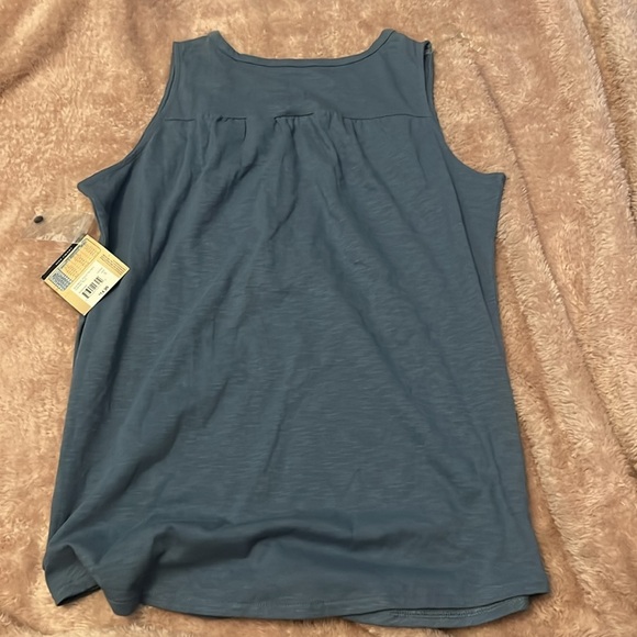 Blue Mountain Sleeveless Lace Top Tank Blue - Picture 7 of 7